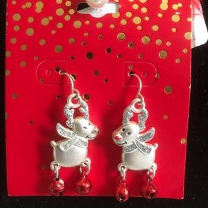 🎀2/$15 🎀 Boutique holiday earrings